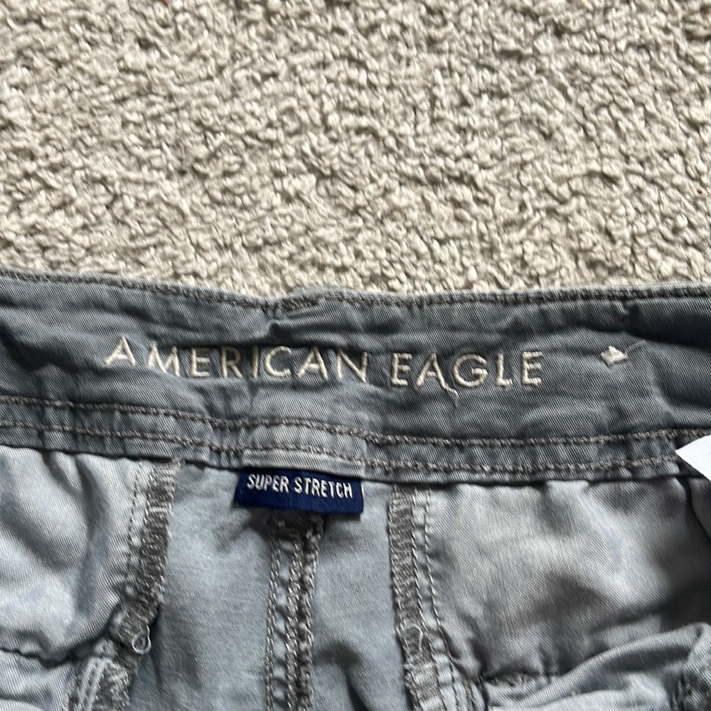 Grey shorts - Picture 2 of 3